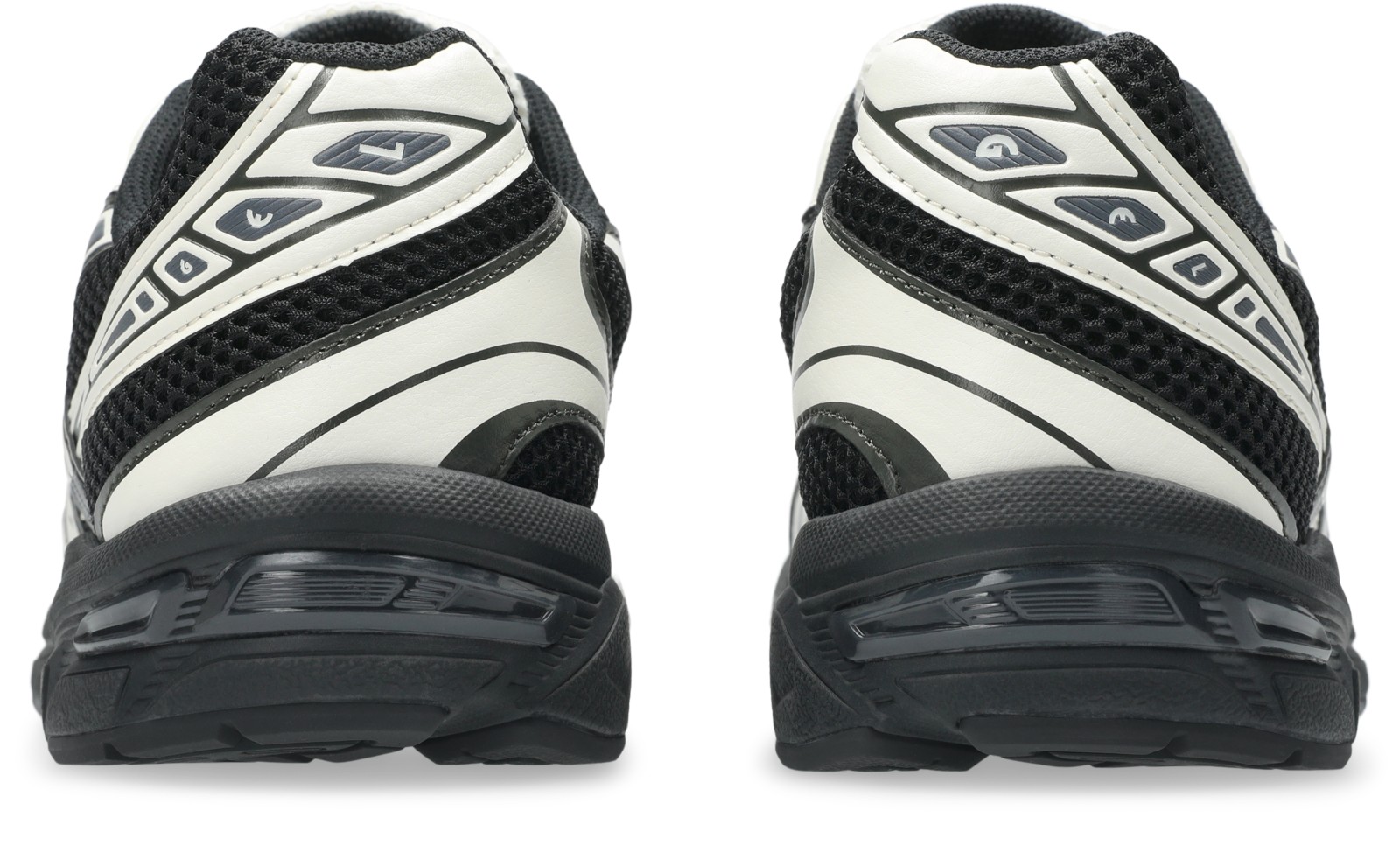 踵：クリーム色のパーツとGEL表記。写真：ASICS公式1203A609-001商品ページ