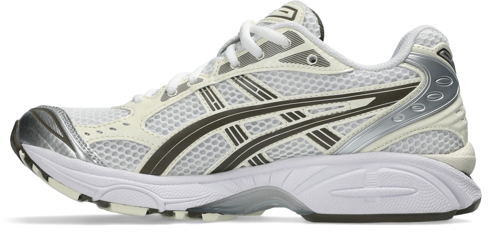 内側面：連続した白いソール側壁。写真：ASICS公式1203A537-111商品ページ