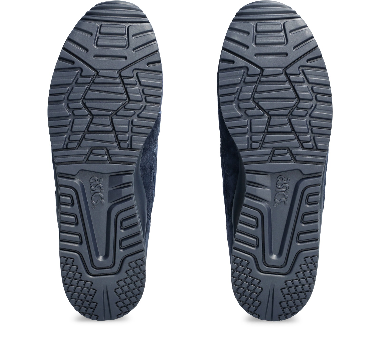 靴底：横溝・ブロックと中央のasics文字。写真：ASICS公式1203A441-400商品ページ