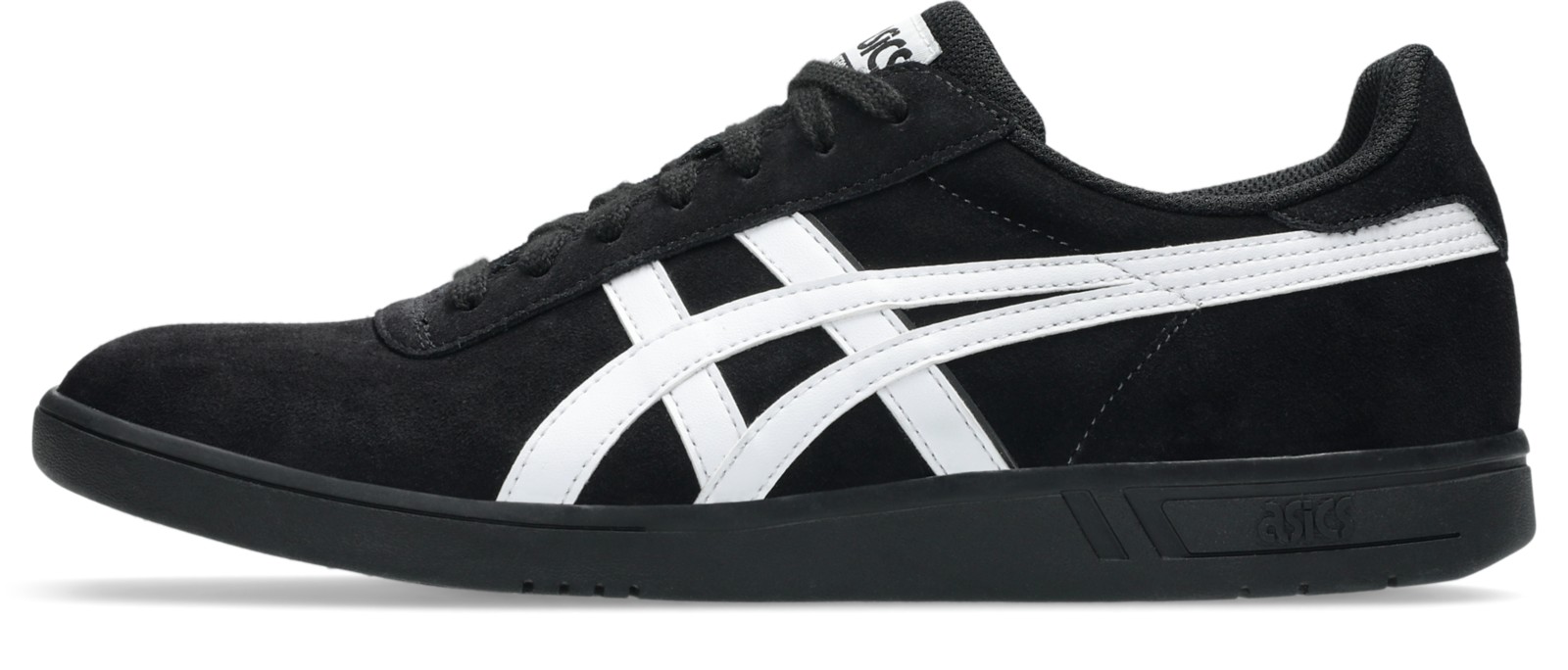 側面：黒いアッパーとソールに白いストライプ。写真：ASICS公式1201A486-006商品ページ