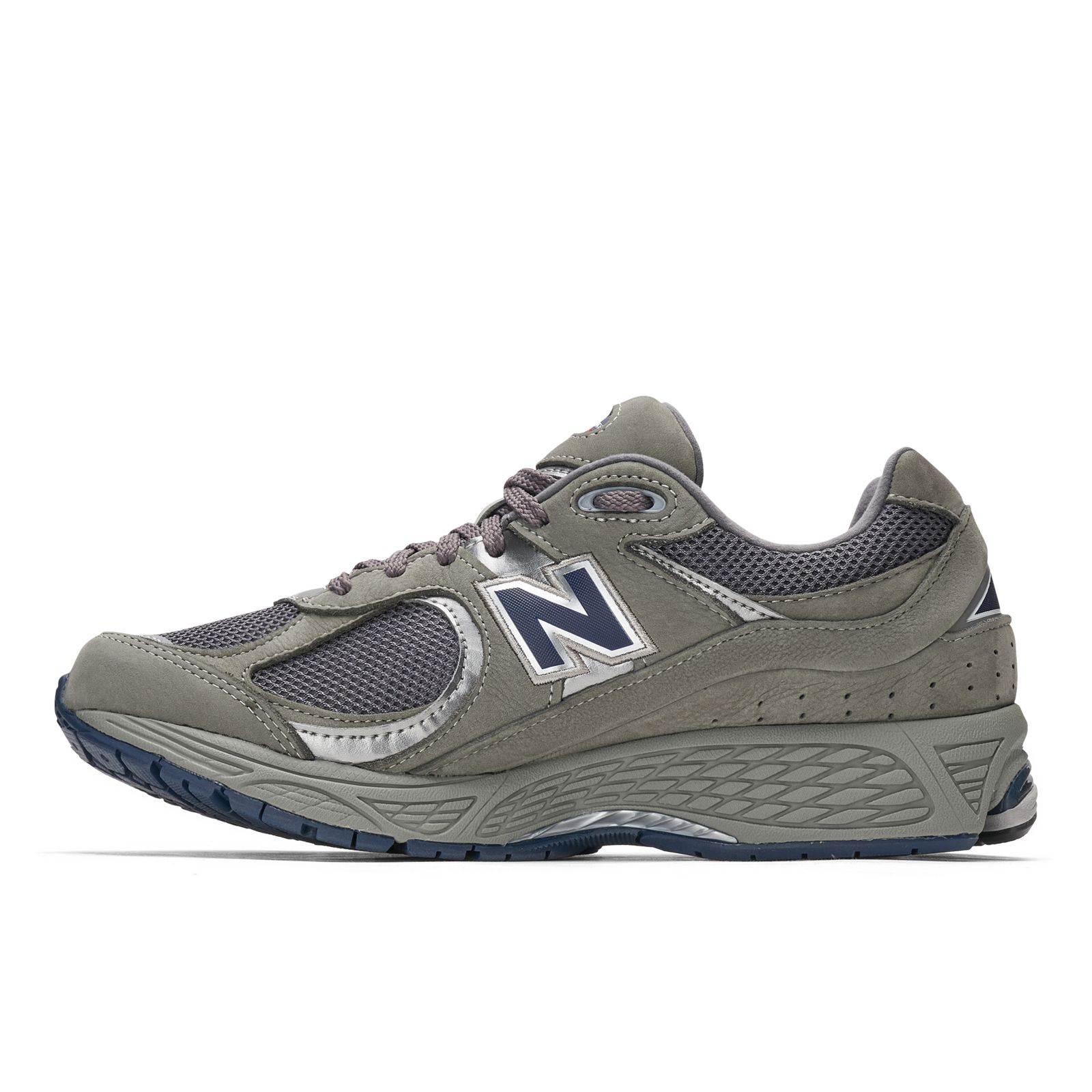反対側から見たアッパーとソール。写真：New Balance公式商品ページ